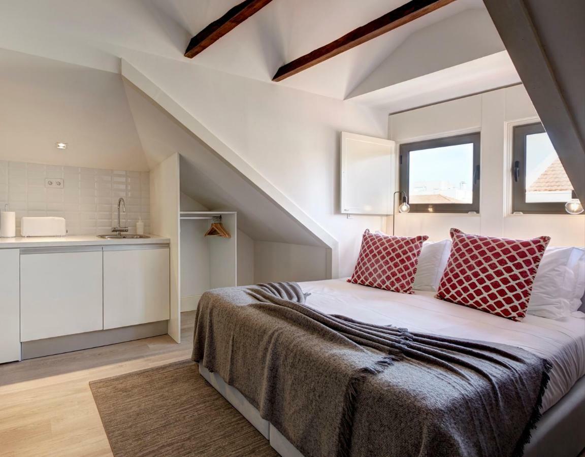 Porto Downtown Lovers Suites: Bombarda 451 Bagian luar foto